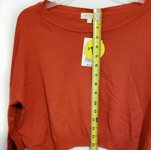 NWT Red Crop Sweater - Picture 3 of 4